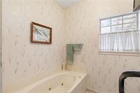 9 Sammy Snead Drive, Hilltop Lakes, TX 77871