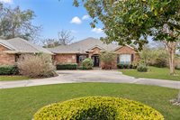 9 Sammy Snead Drive, Hilltop Lakes, TX 77871