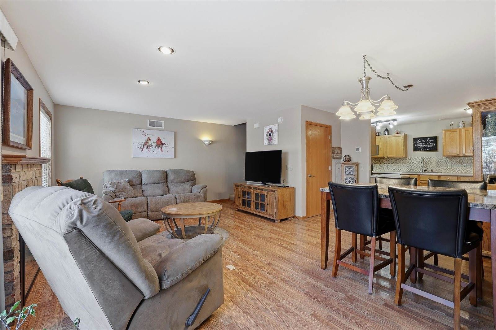 262 White Oak Avenue, Plover, WI 54467