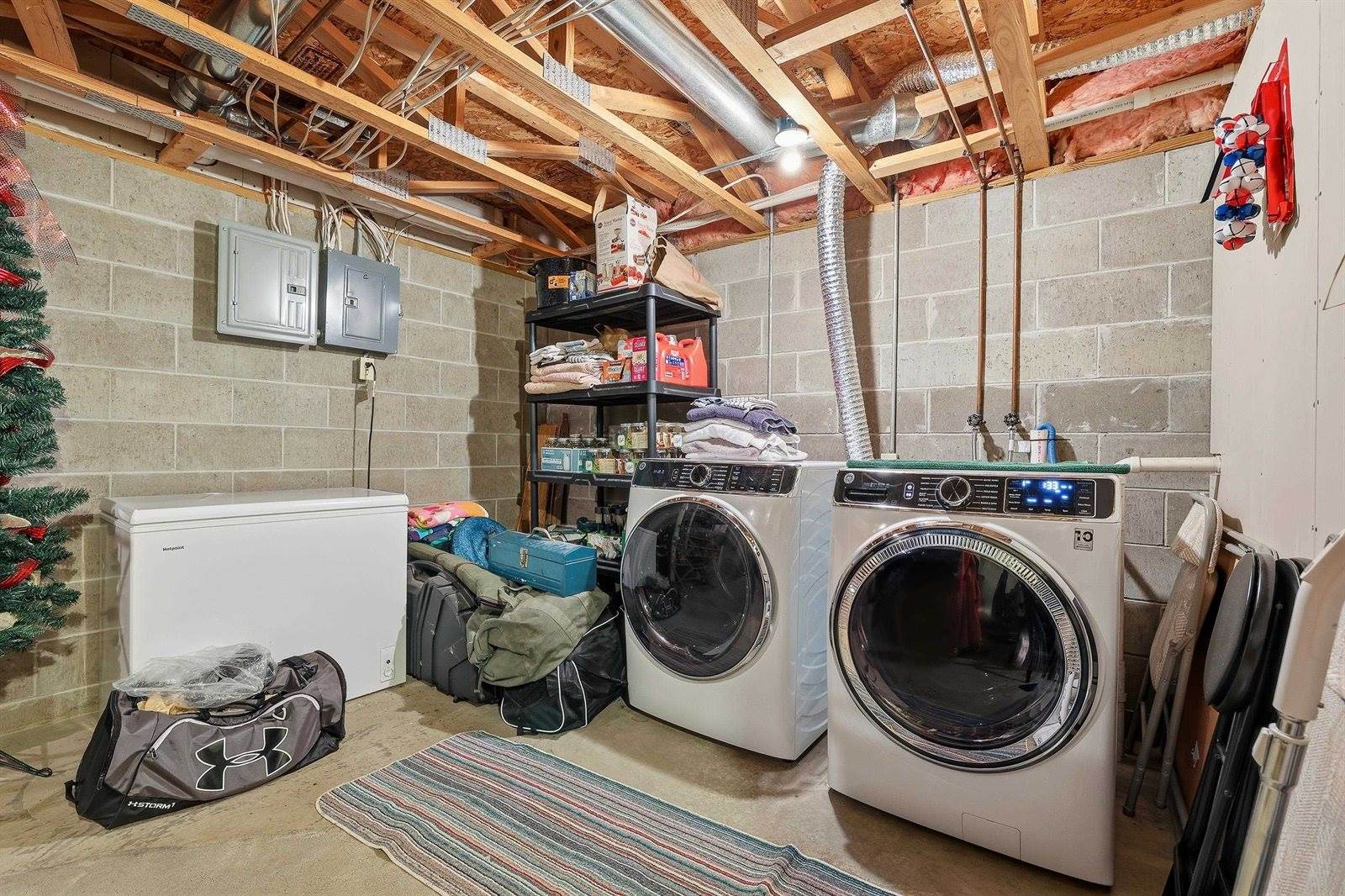 262 White Oak Avenue, Plover, WI 54467