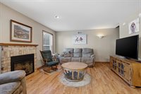 262 White Oak Avenue, Plover, WI 54467