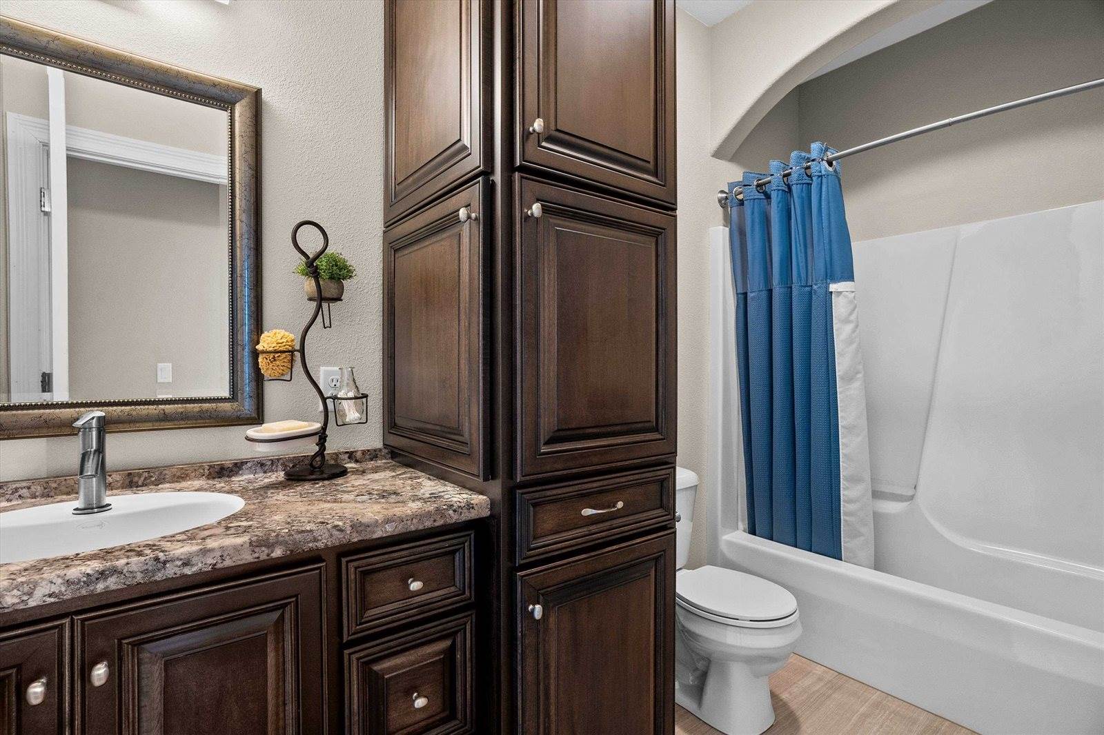 1540 E 20th Street, Marshfield, WI 54449