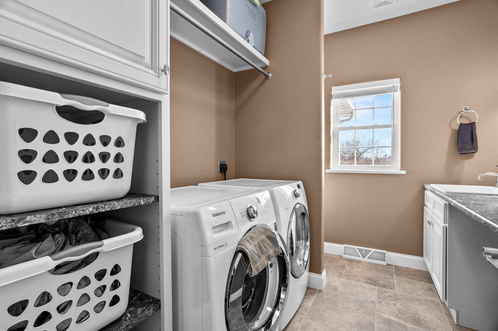 1540 E 20th Street, Marshfield, WI 54449