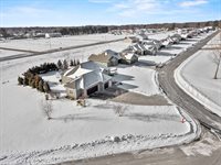 1540 E 20th Street, Marshfield, WI 54449