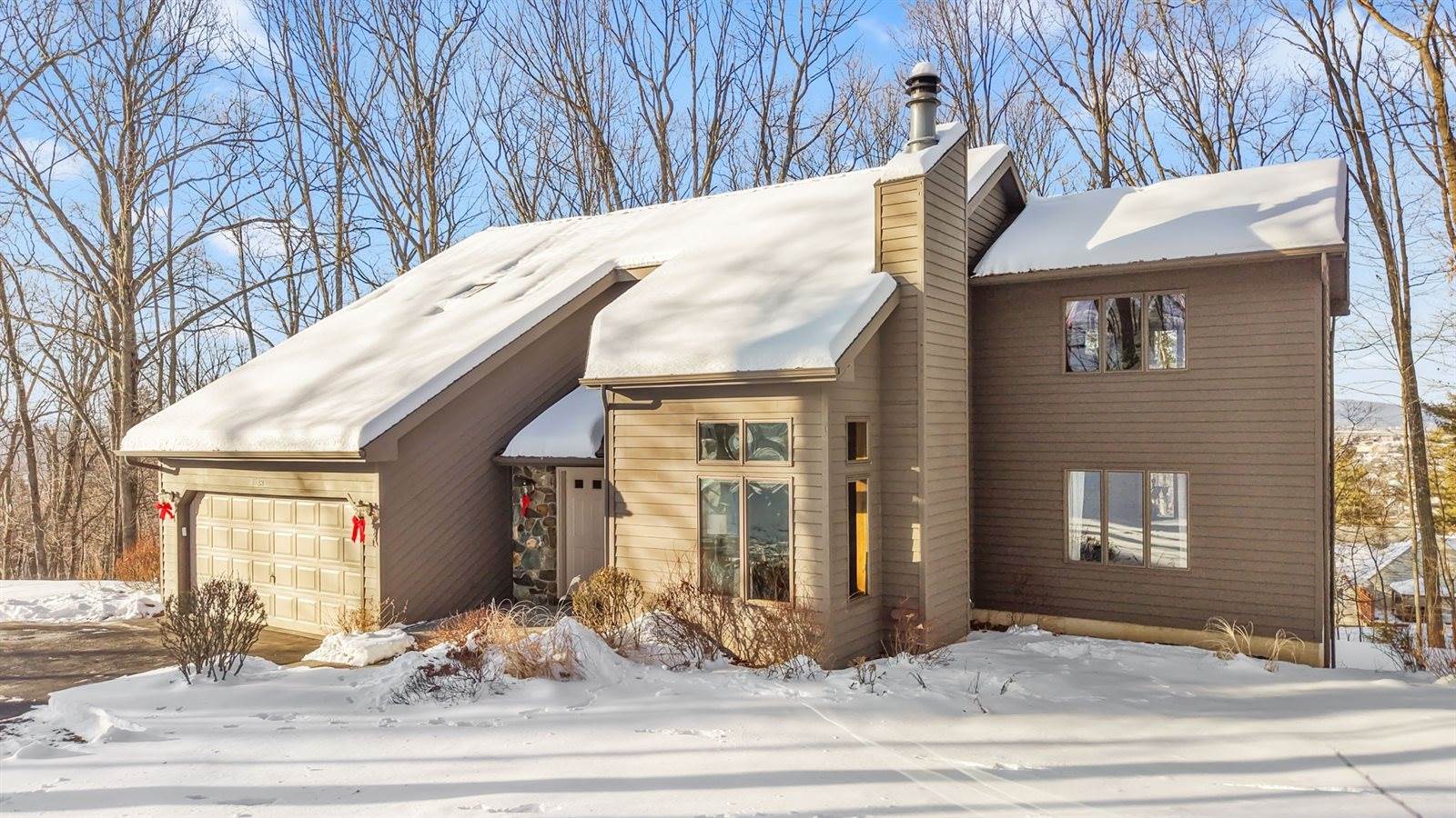 38 Midwood Drive, Binghamton, NY 13903
