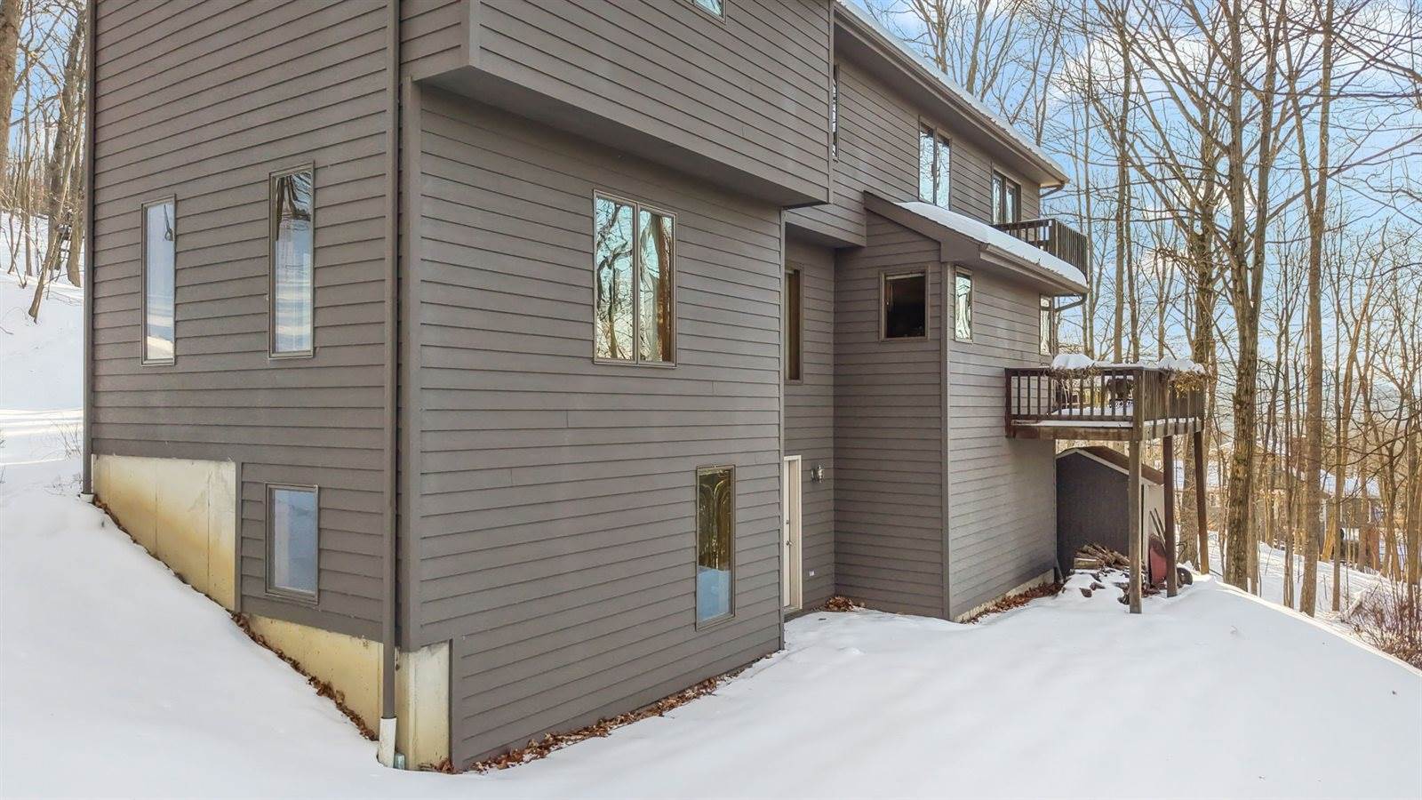 38 Midwood Drive, Binghamton, NY 13903