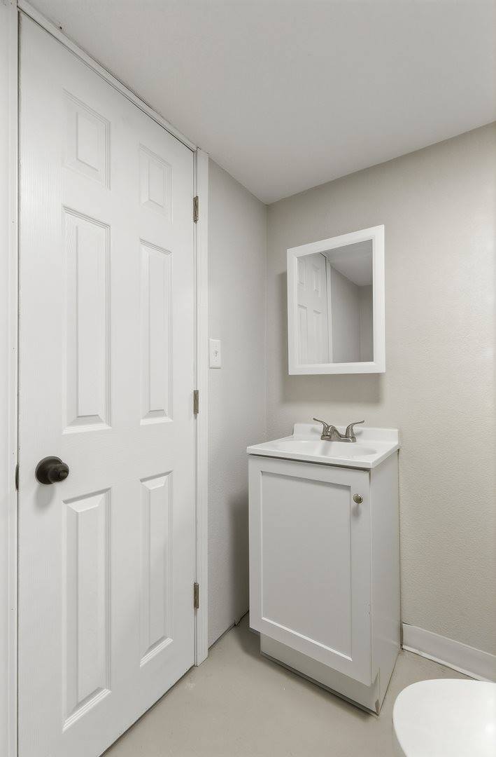 2721 Redwood Avenue, Davenport, IA 52802