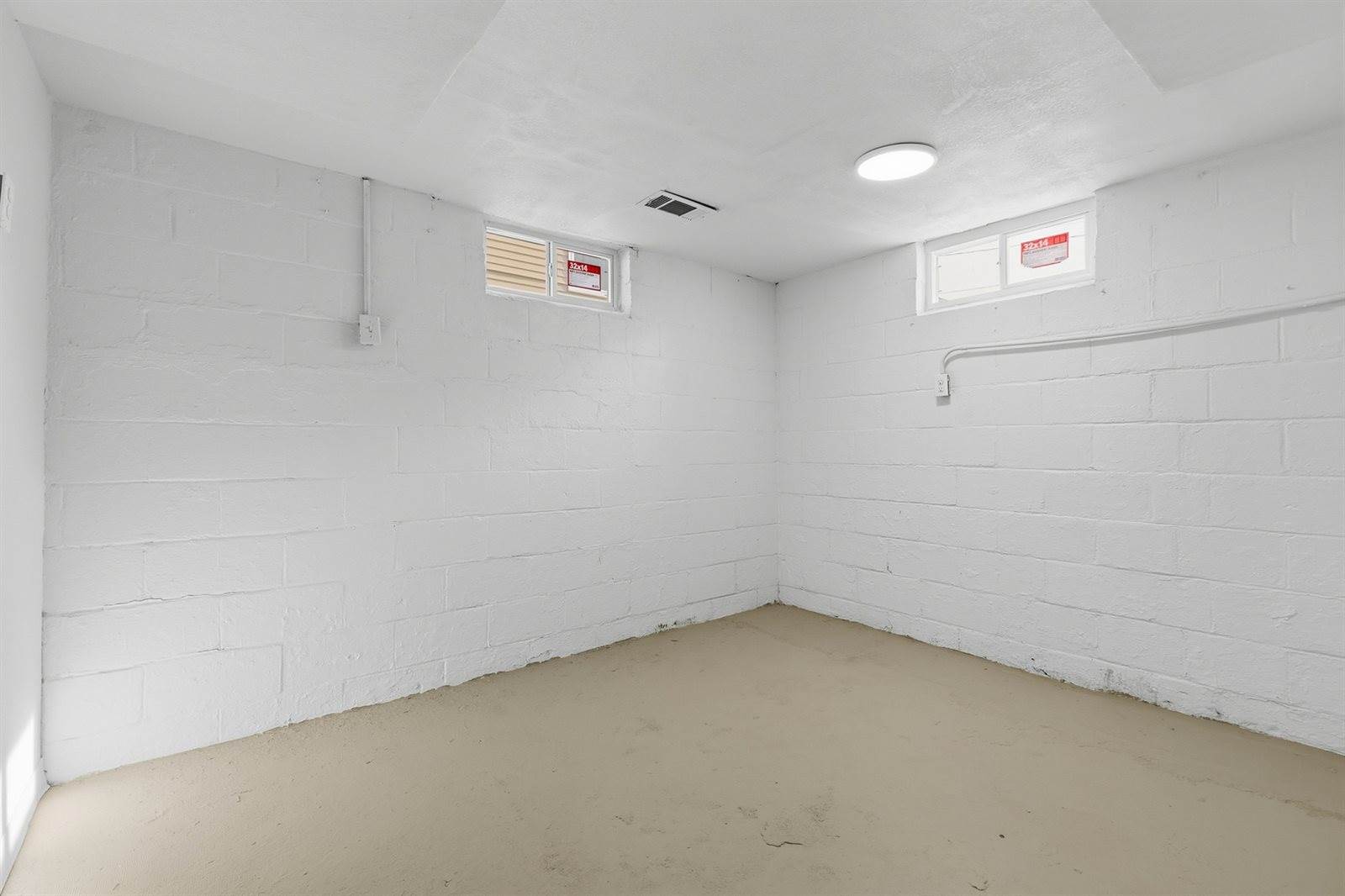 2721 Redwood Avenue, Davenport, IA 52802