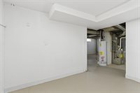 2721 Redwood Avenue, Davenport, IA 52802