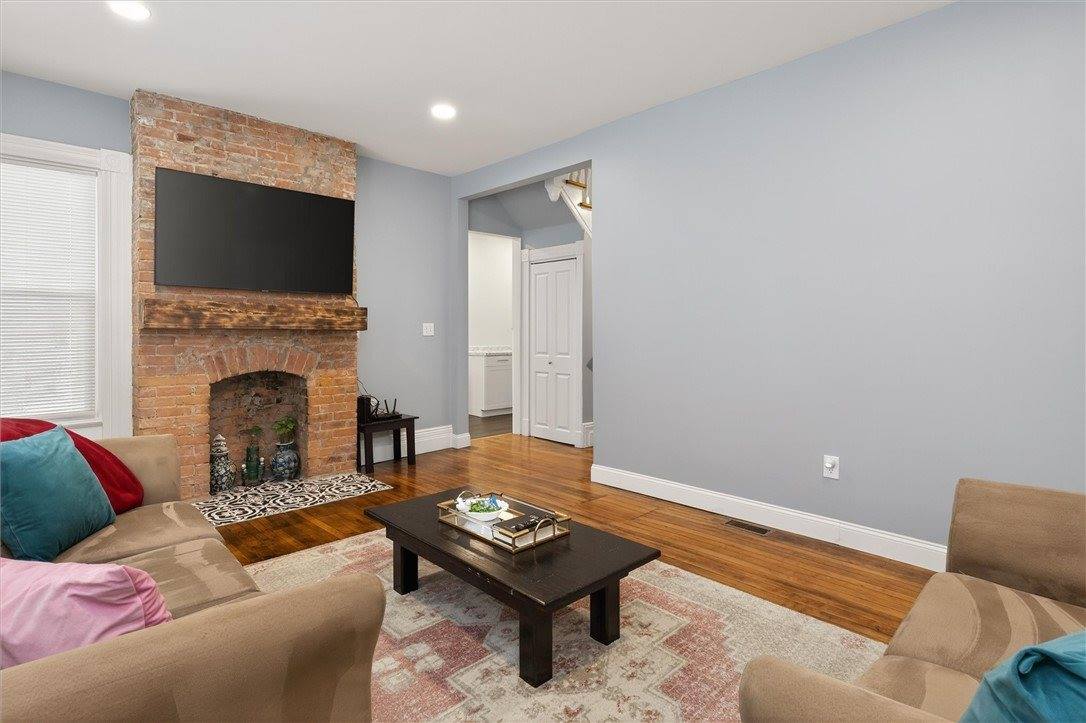 79 Avenue B, Rochester, NY 14621