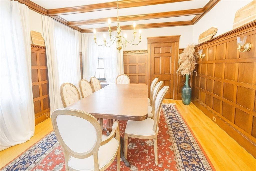 177 Springfield St, Springfield, MA 01107