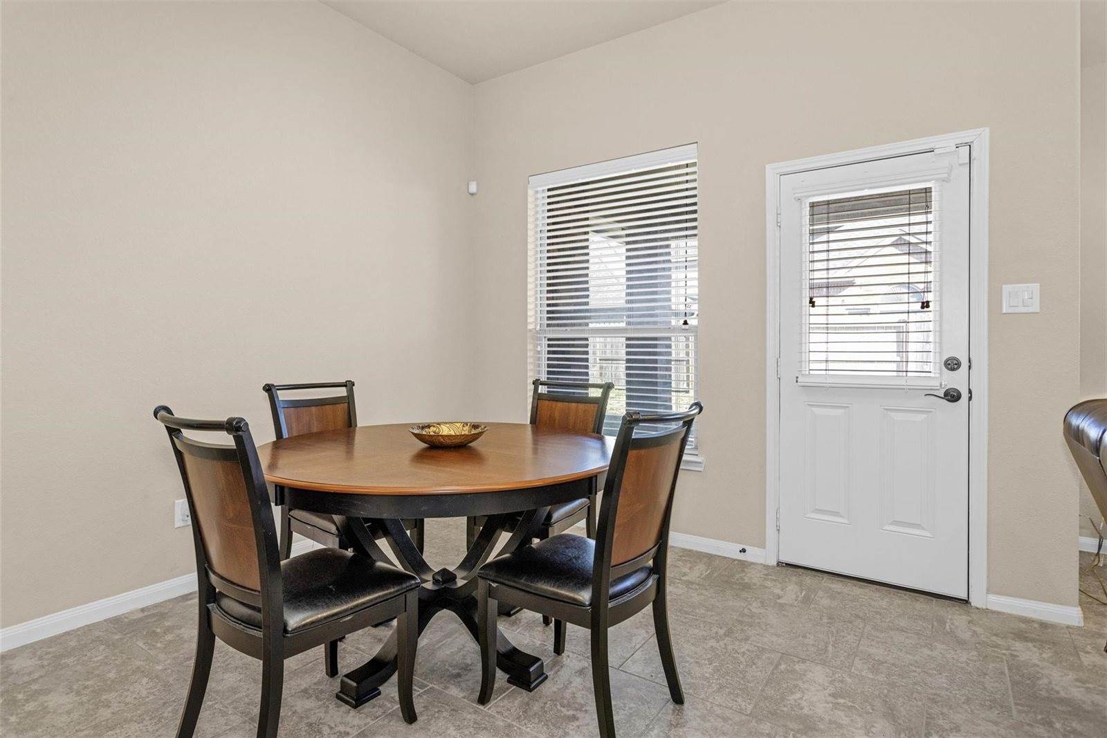 11718 Giovanni Lane, Richmond, TX 77406