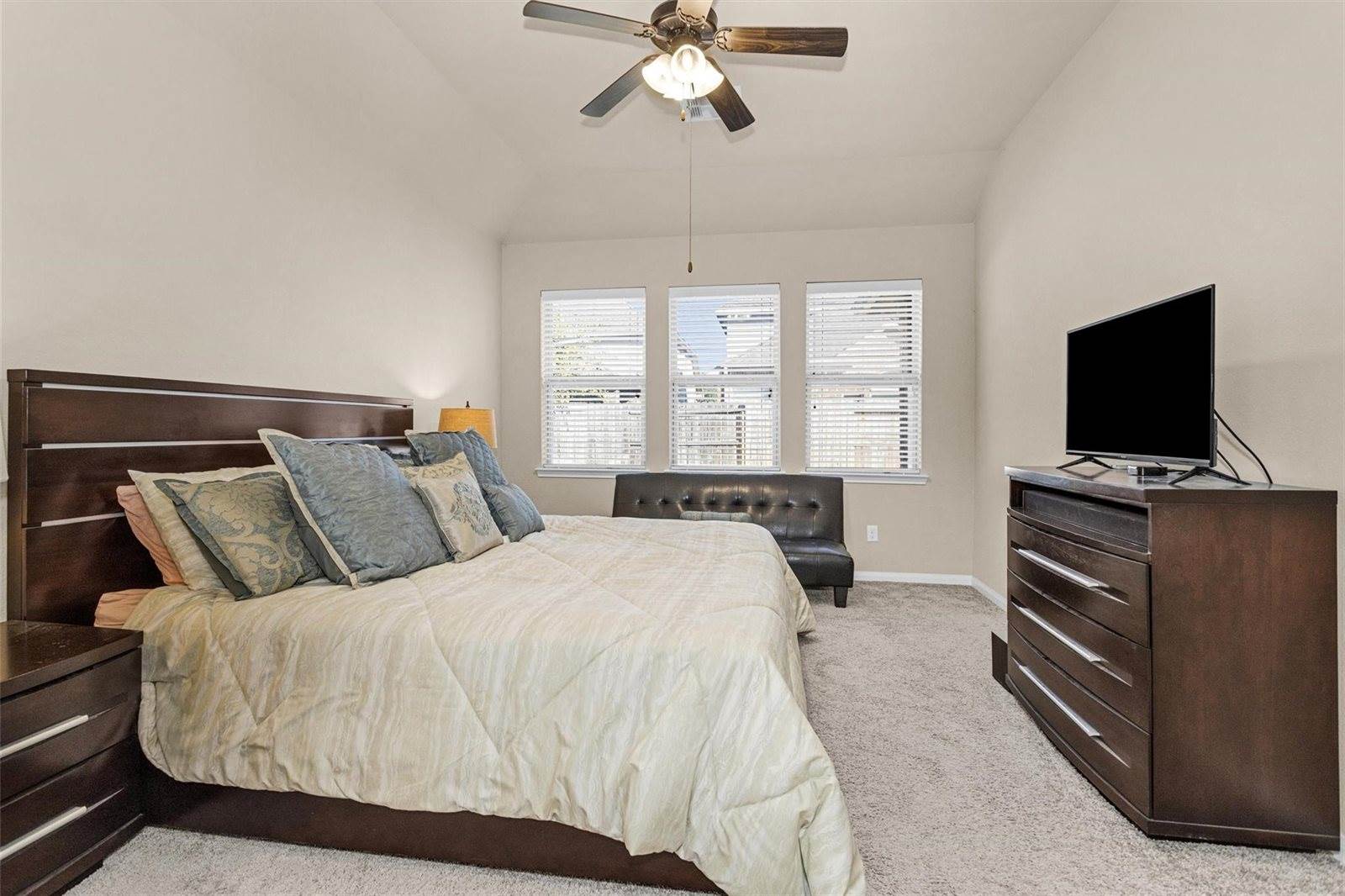 11718 Giovanni Lane, Richmond, TX 77406