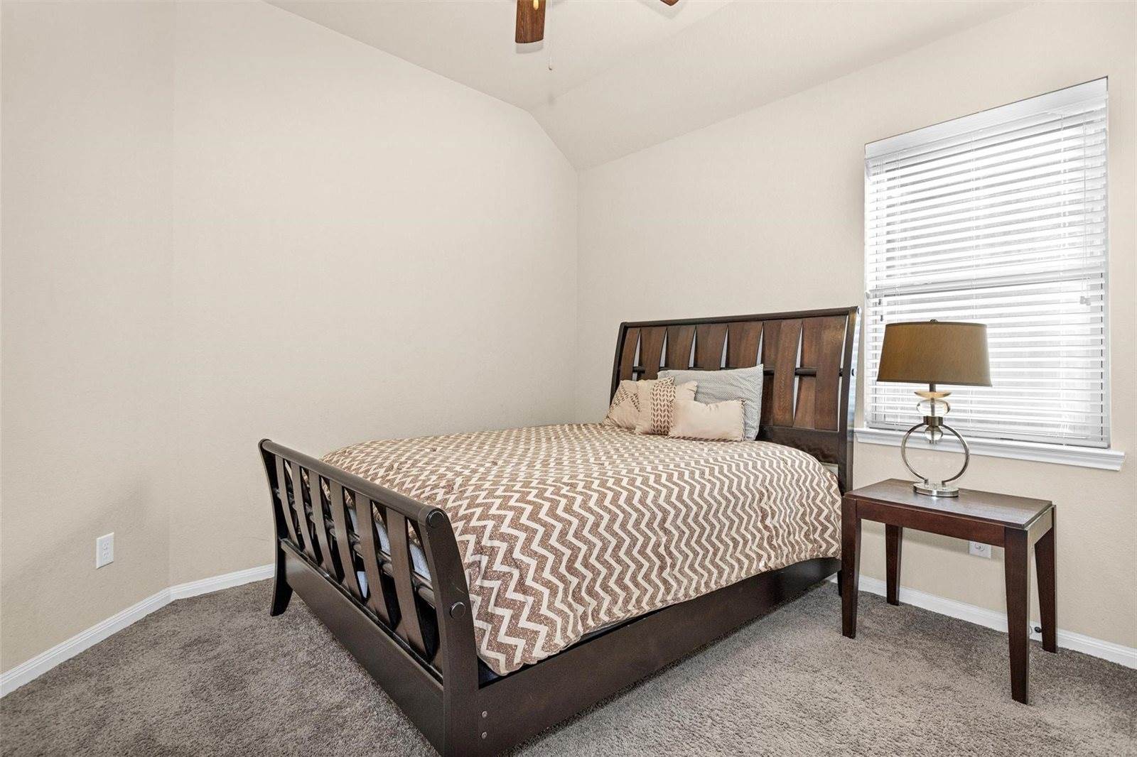 11718 Giovanni Lane, Richmond, TX 77406