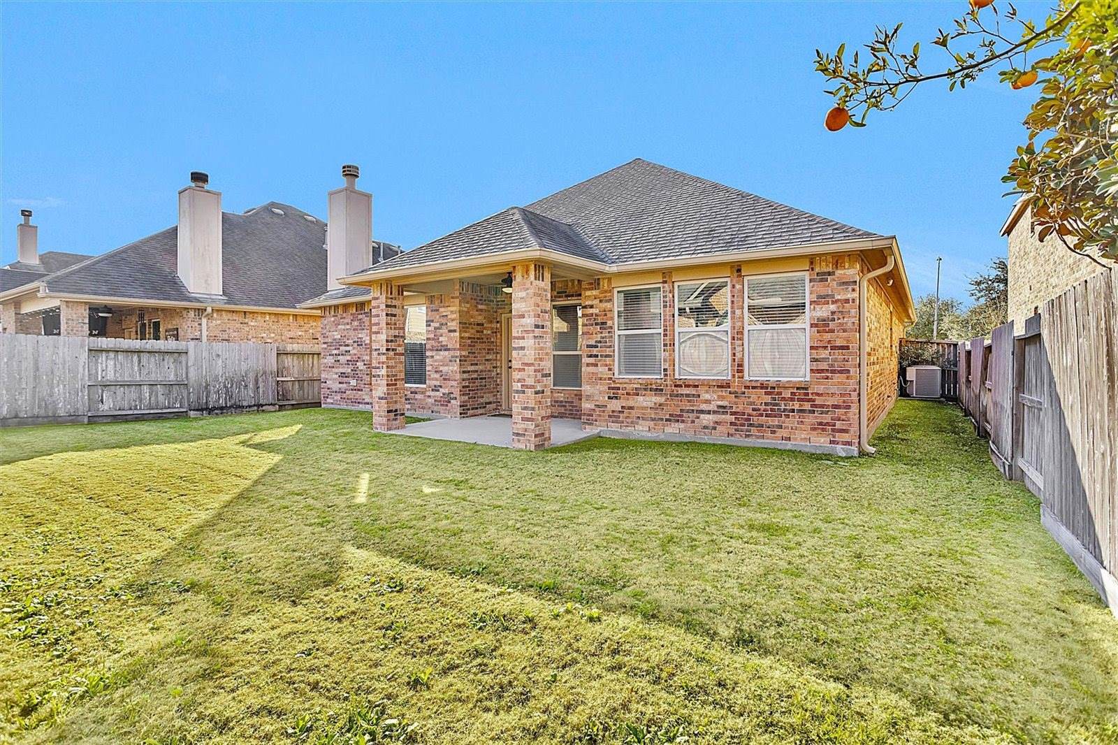 11718 Giovanni Lane, Richmond, TX 77406