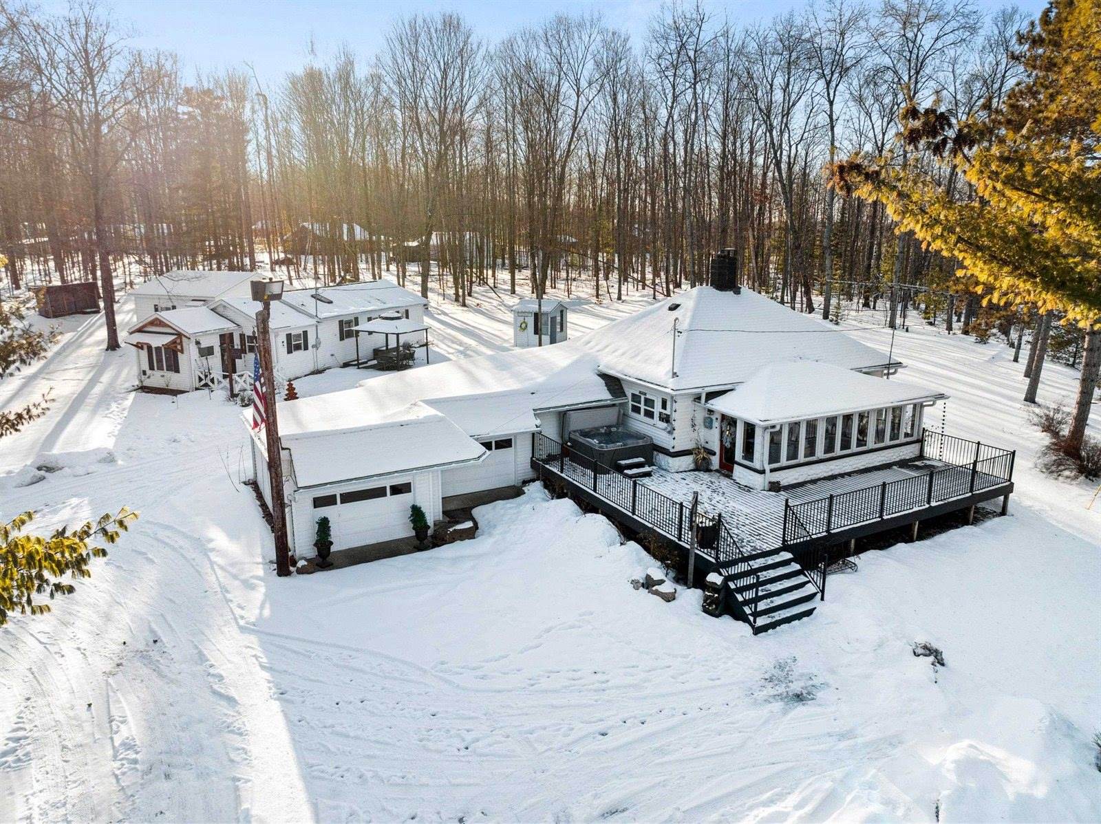 N7853 Noquebay Road, Crivitz, WI 54114