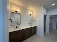 892 Cygnet Court, Menasha, WI 54952