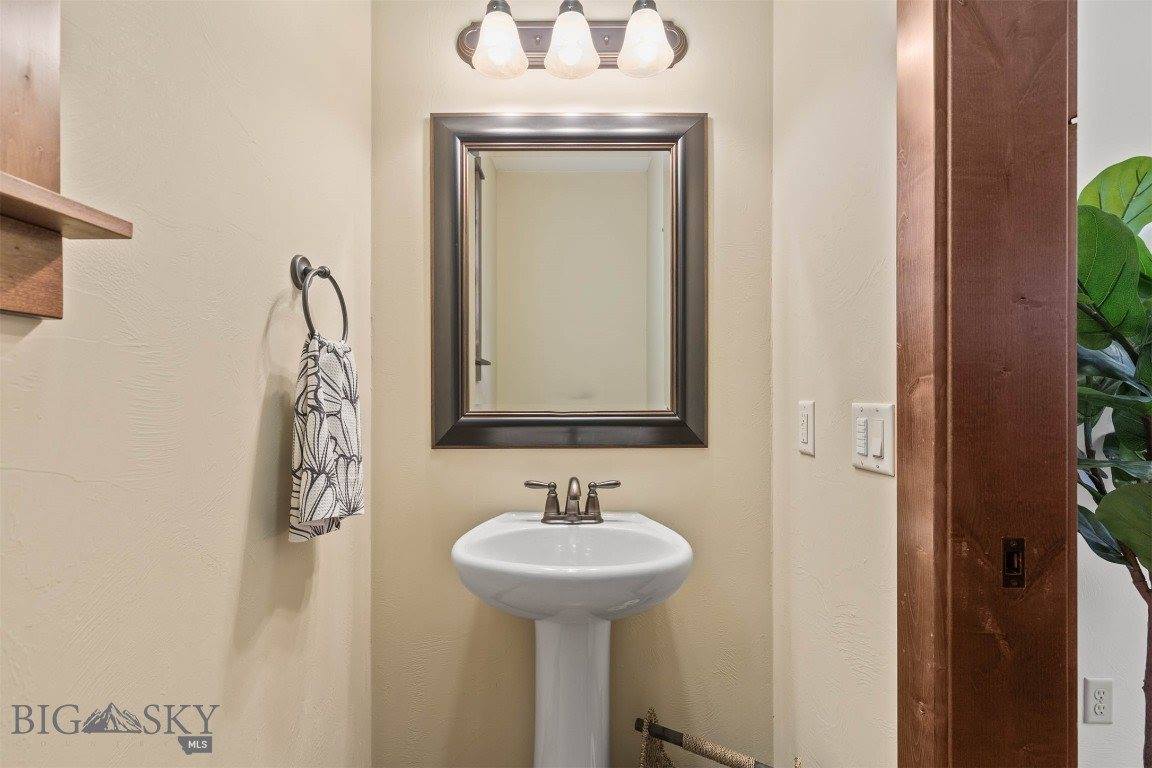 3381 South 27th Avenue, Bozeman, MT 59718