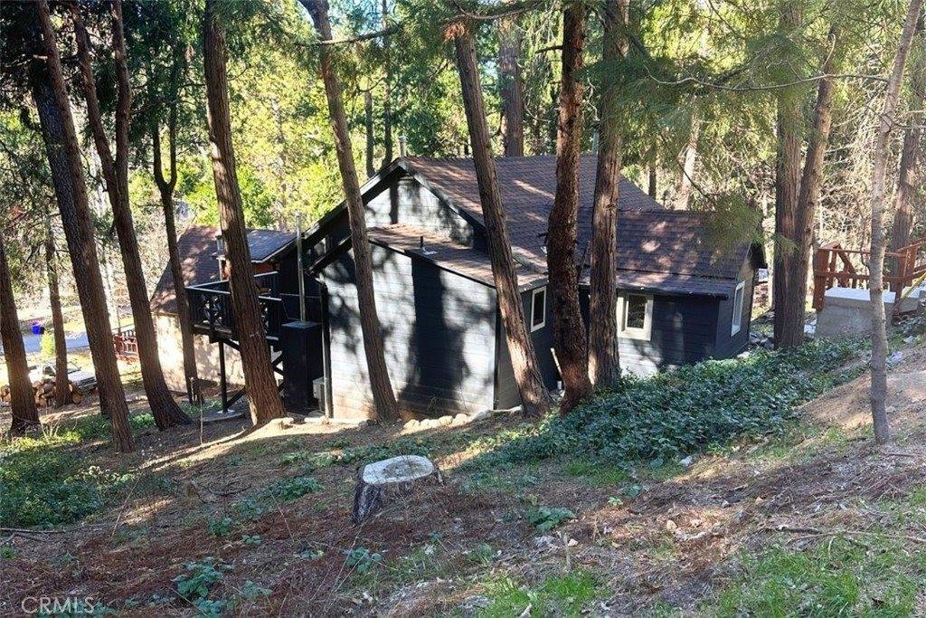 476 Redwood, Crestline, CA 92325
