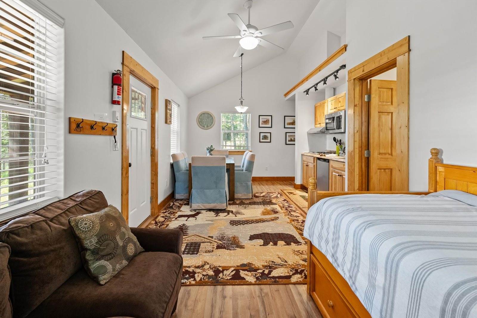 205 Muley Road, Lakeside, MT 59922