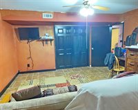 2420 North Edgemoor St, Wichita, KS 67220