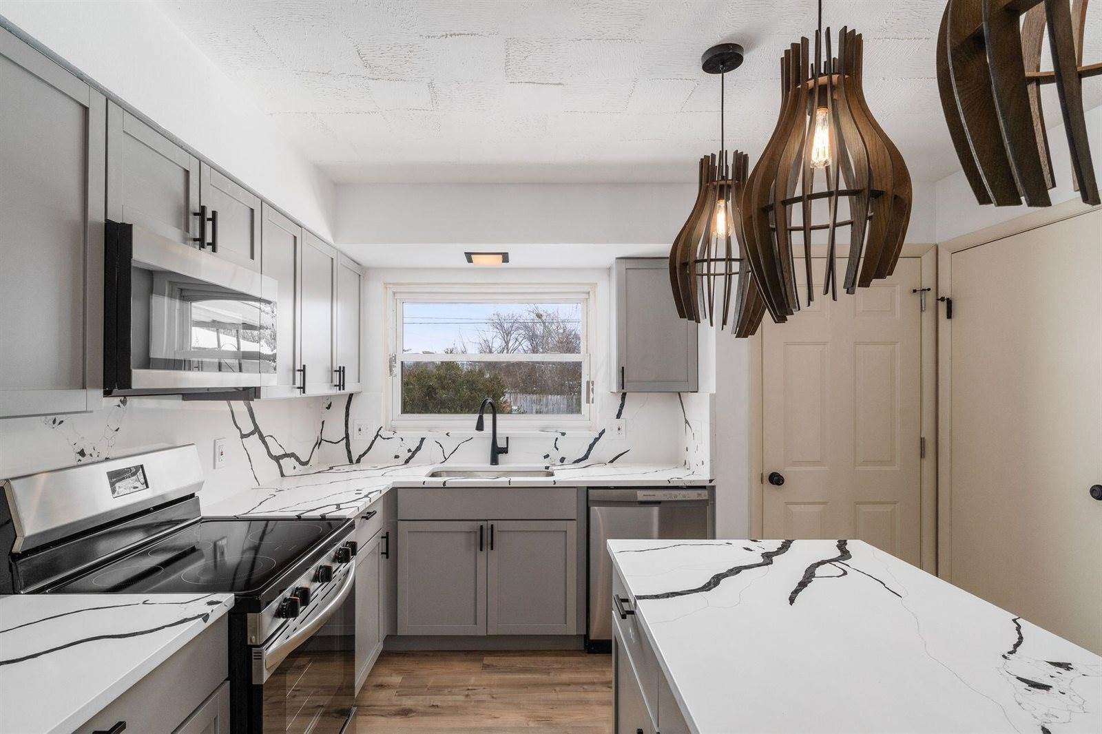 1792 Bostwick Road, Columbus, OH 43227