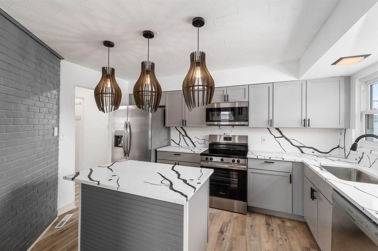 1792 Bostwick Road, Columbus, OH 43227