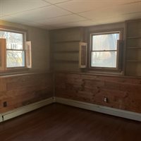 1 Carolyn Street, Topsham, ME 04086
