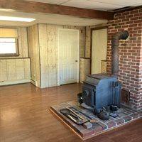 1 Carolyn Street, Topsham, ME 04086