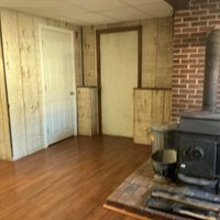 1 Carolyn Street, Topsham, ME 04086