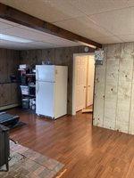 1 Carolyn Street, Topsham, ME 04086