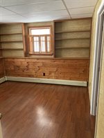 1 Carolyn Street, Topsham, ME 04086