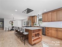 1109 South Prestonwood Drive, Hendersonville, NC 28739