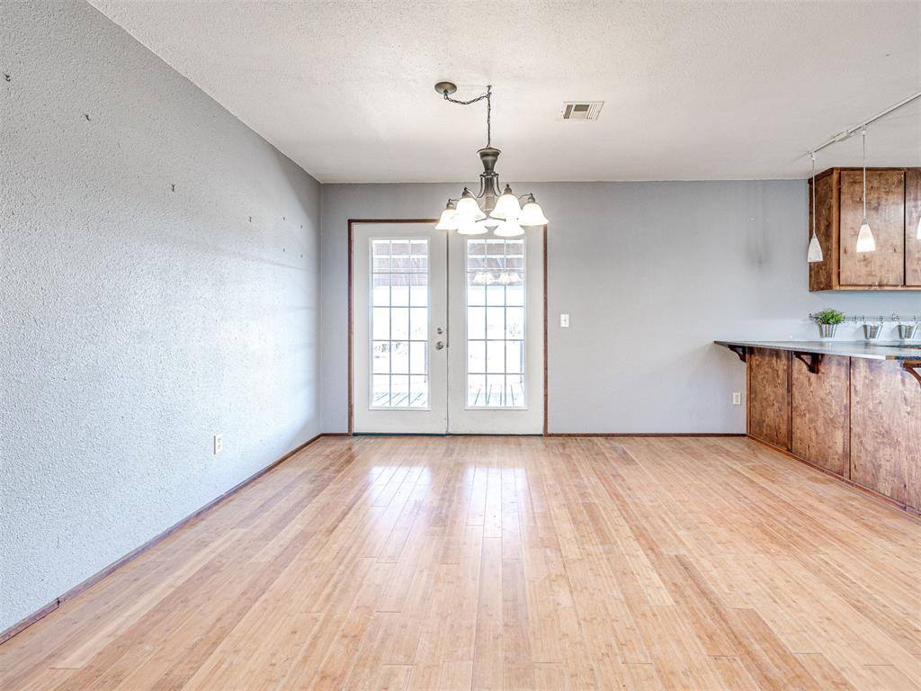 10899 NS Ns 3500 Road, Prague, OK 74864