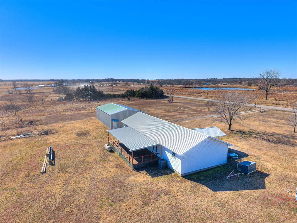 10899 NS Ns 3500 Road, Prague, OK 74864