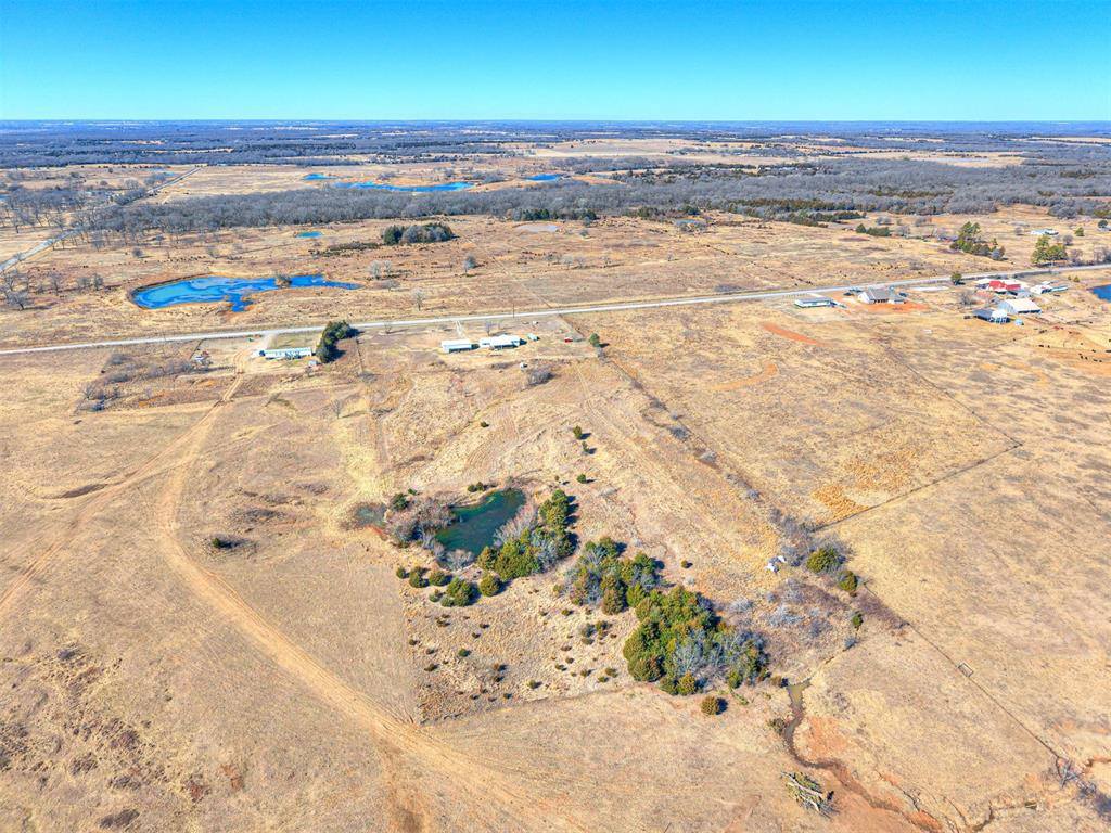 10899 NS Ns 3500 Road, Prague, OK 74864