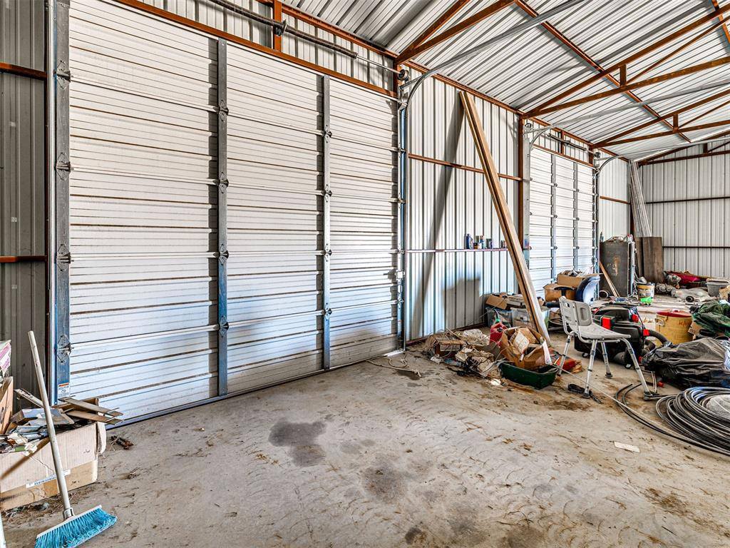 10899 NS Ns 3500 Road, Prague, OK 74864