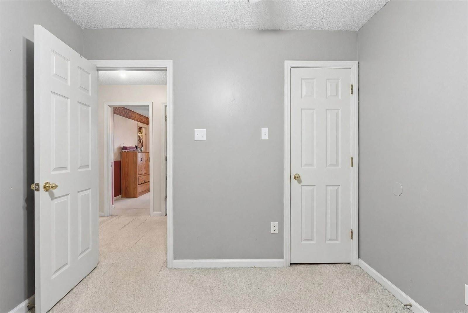 678 Main Street, Conway, AR 72032