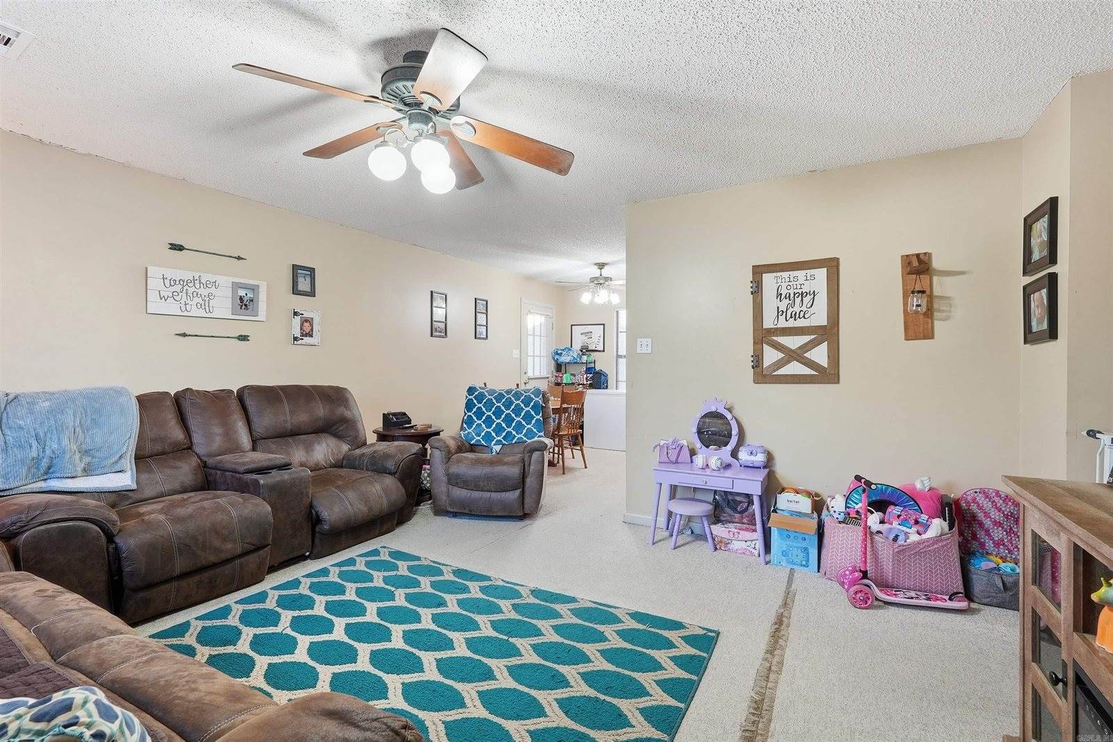 678 Main Street, Conway, AR 72032