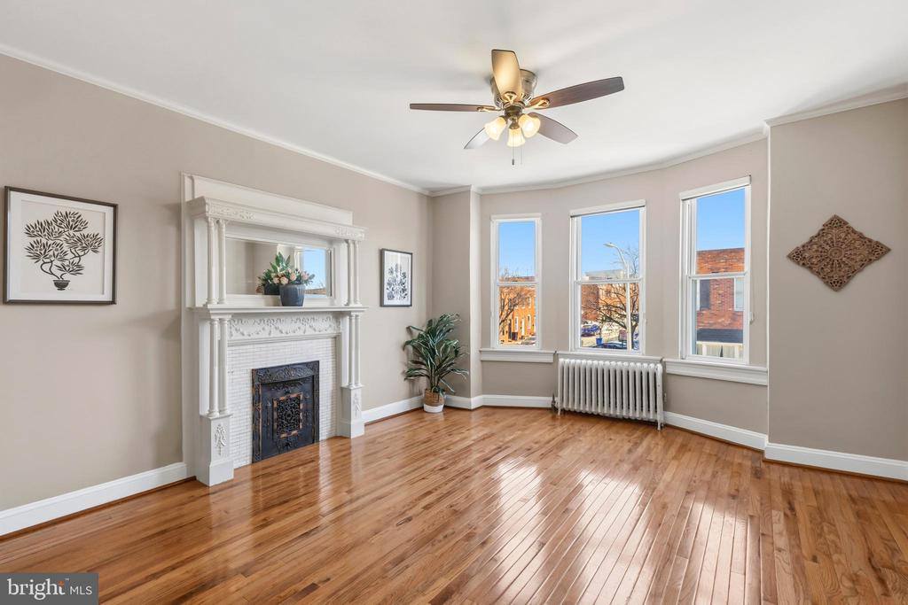 700 South Ellwood Avenue, Baltimore, MD 21224