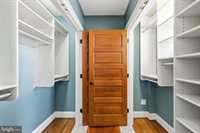 700 South Ellwood Avenue, Baltimore, MD 21224