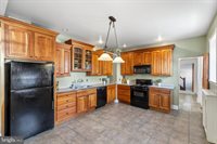 700 South Ellwood Avenue, Baltimore, MD 21224