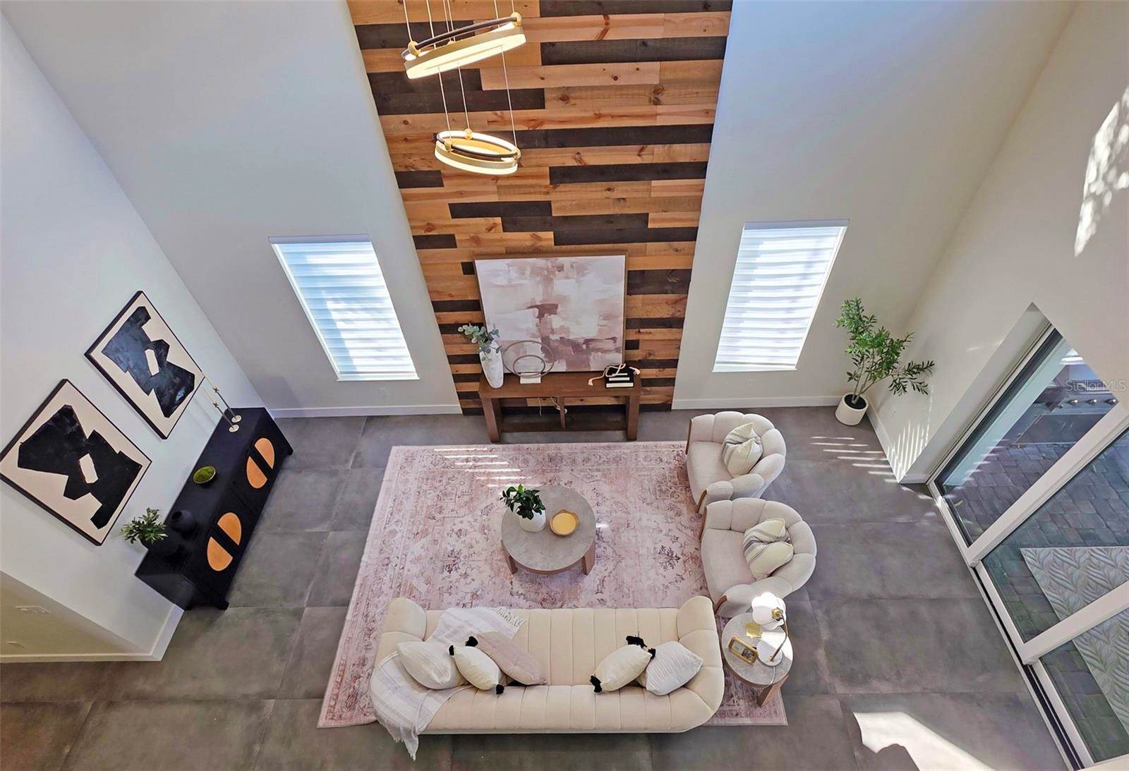 2475 Bay Street, Sarasota, FL 34237