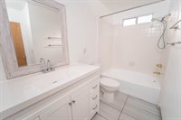 926 Birchwood Court, Hanford, CA 93230