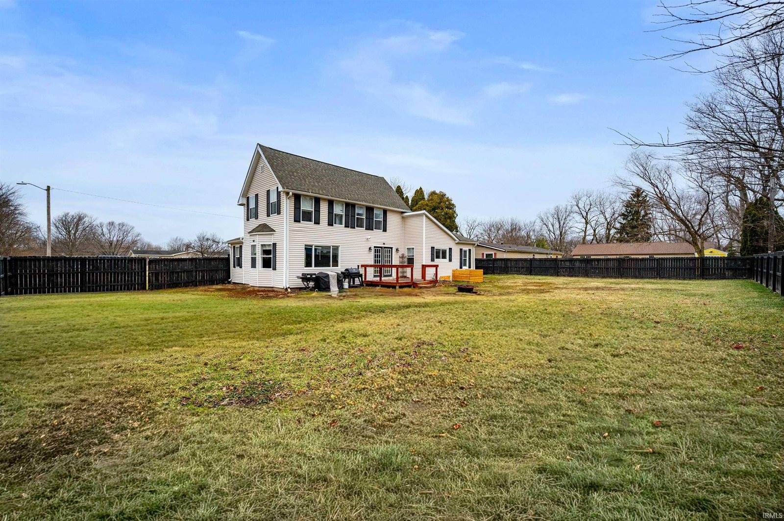 2660 S Benegar Avenue, Yorktown, IN 47396