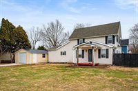 2660 S Benegar Avenue, Yorktown, IN 47396