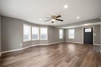 2660 S Benegar Avenue, Yorktown, IN 47396