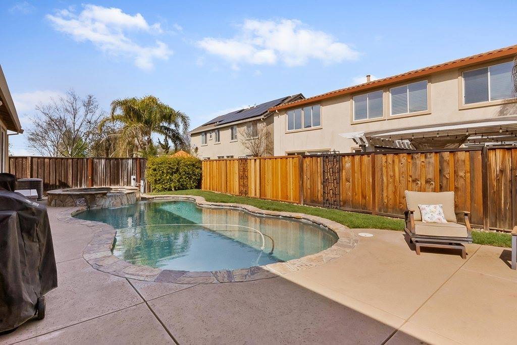 5282 Fern Ridge Cir, Discovery Bay, CA 94505
