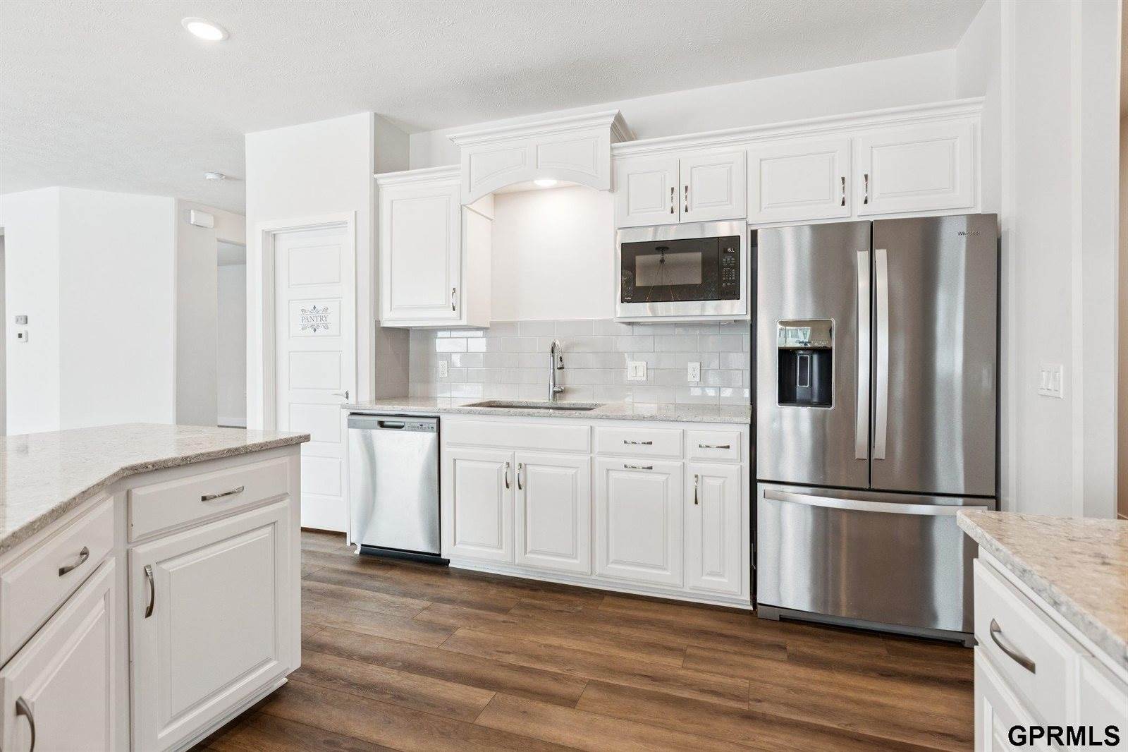 17012 Abigail Street, Bennington, NE 68007