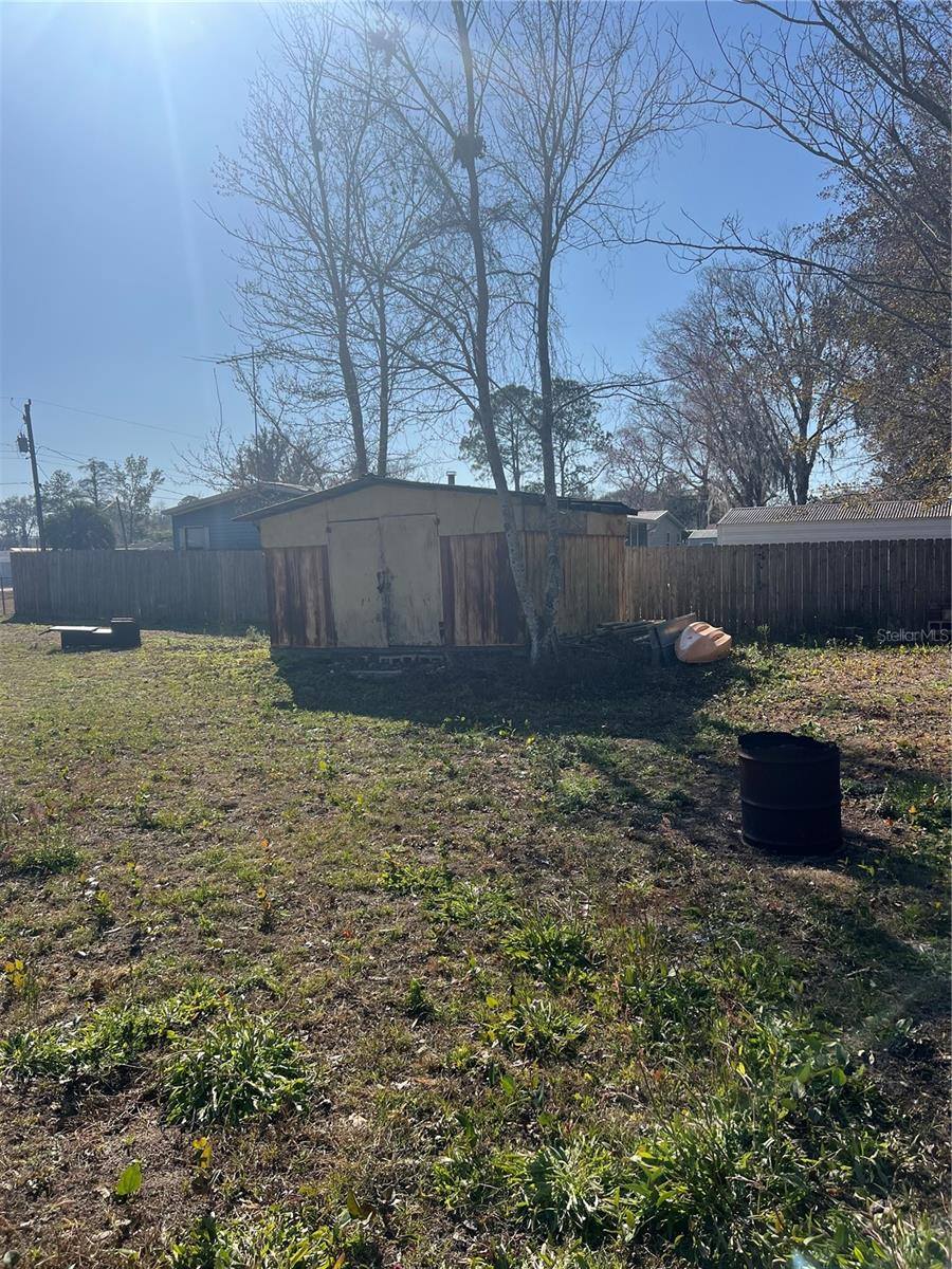 118 Creekside Road, Satsuma, FL 32189